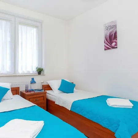 Apartamenty Osiedle Bursztynowe by Renters-2
