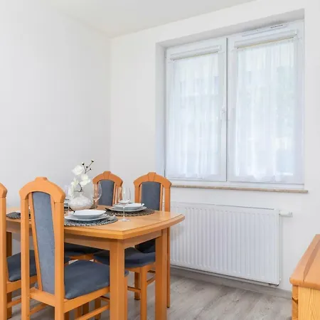 Apartamenty Osiedle Bursztynowe by Renters-3